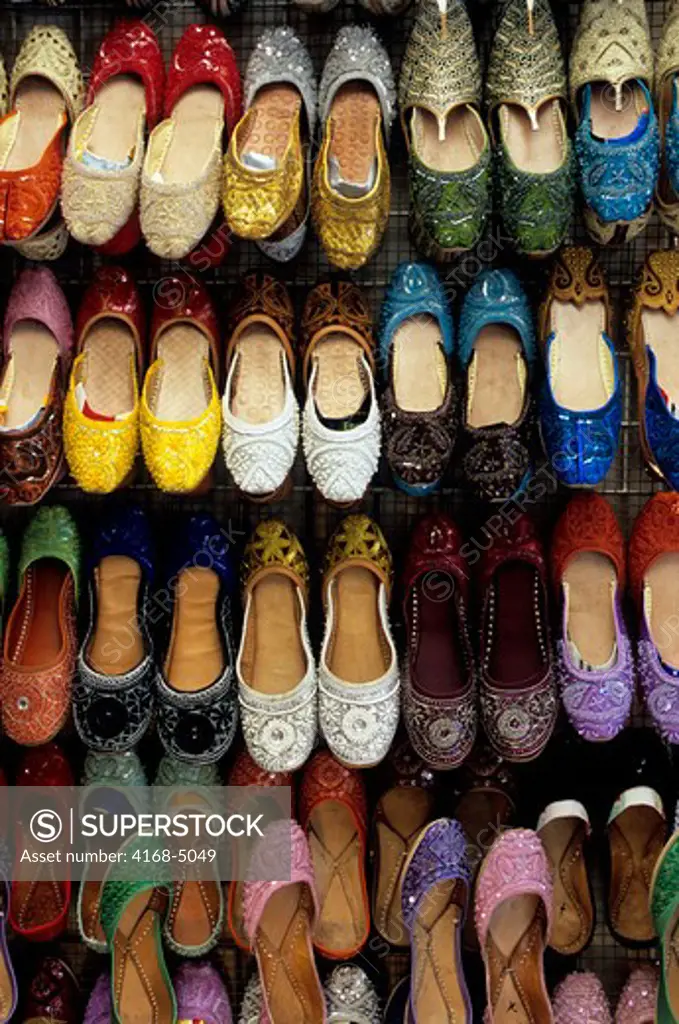 United Arab Emirates, Dubai, souk, street scene, color shoes