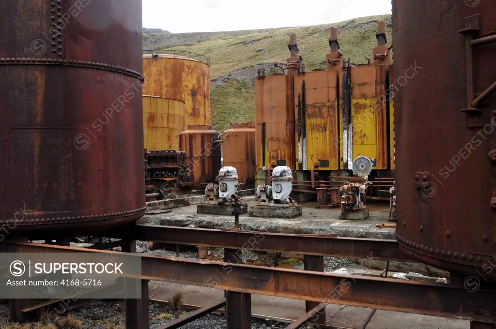 SOUTH GEORGIA ISLAND, GRYTVIKEN, HISTORIC WHALING STATION, OLD RUSTY EQUIPMENT AND TANKS