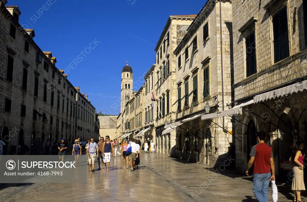 Croatia, Dubrovnik, Street with Franciscan monastery