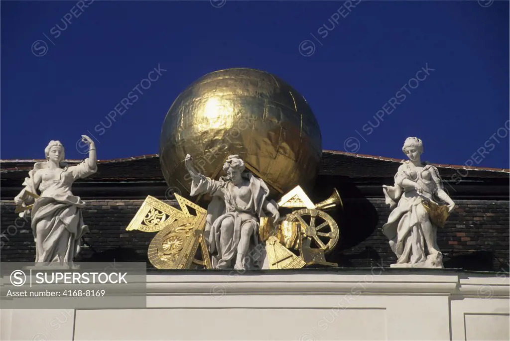 Austria, Vienna, Josefsplatz, Austrian National Library, statues