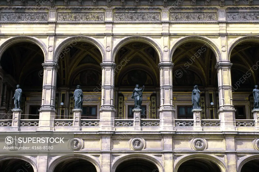 Austria, Vienna State Opera, facade detail