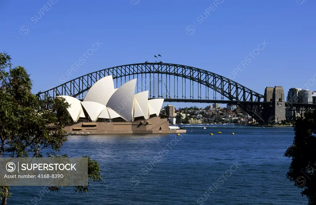 Australia, Sydney, Opera House with Harbor Bridge