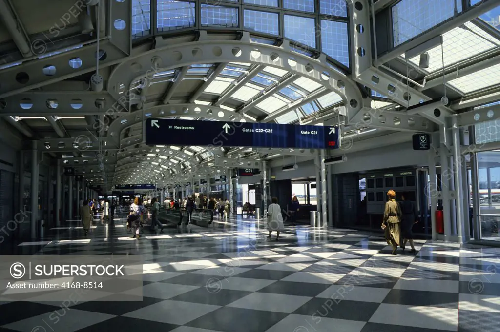 USA, Illinois, Chicago, O'Hare International Airport, Interior