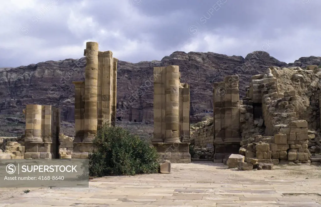 Jordan, Petra, Colonnaded Street