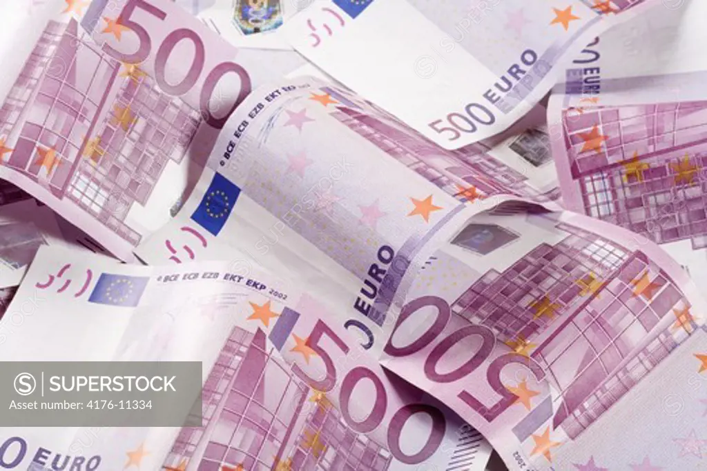 500 EURO BILLS