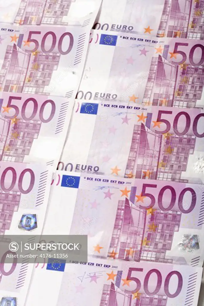 500 EURO BILLS