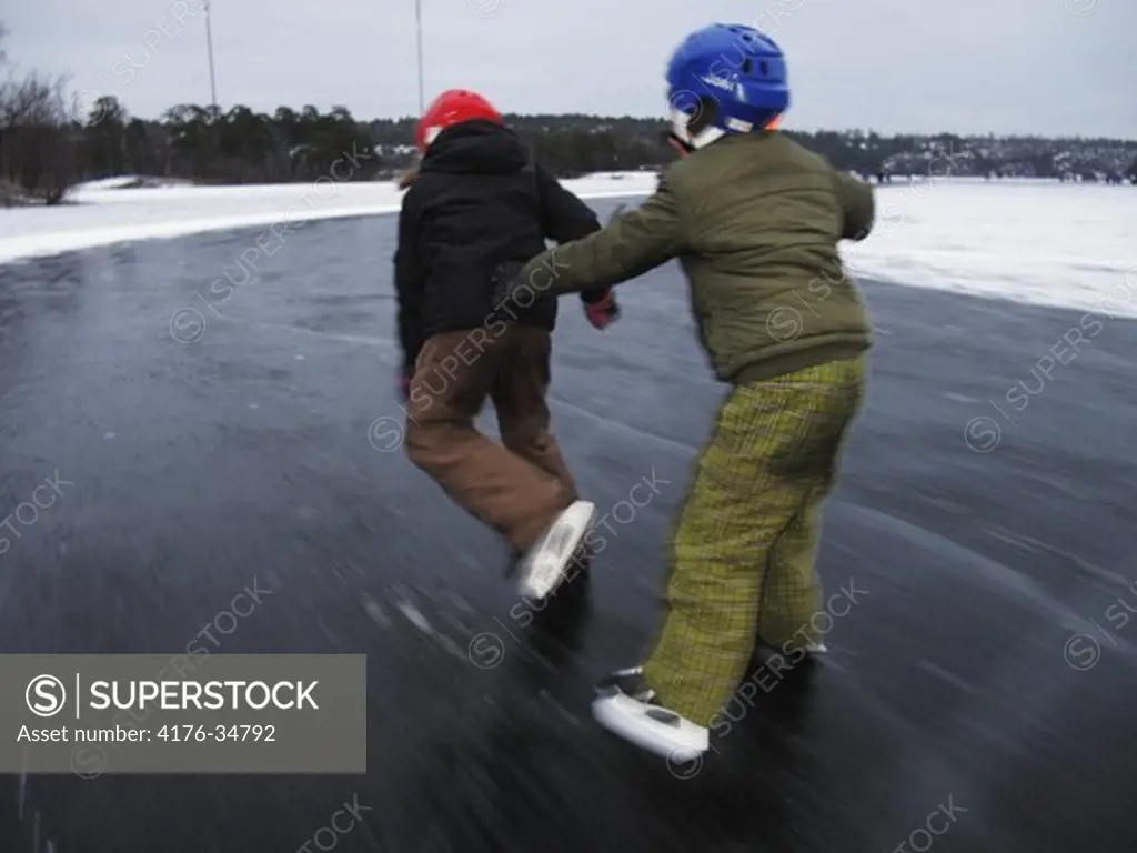 Skating, Sweden