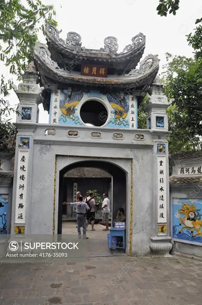 Entrance to Den Ngoc Son temple in Hanoi 2008