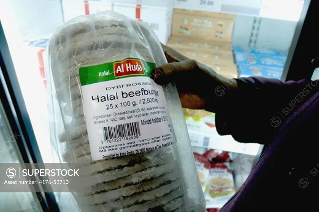 Somalian woman buying halal burgers in Gothenburg 2007