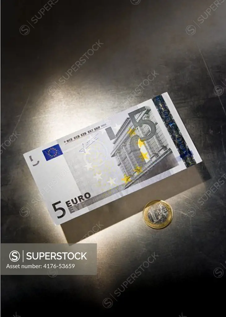 5 Euro note & 1 Euro coin