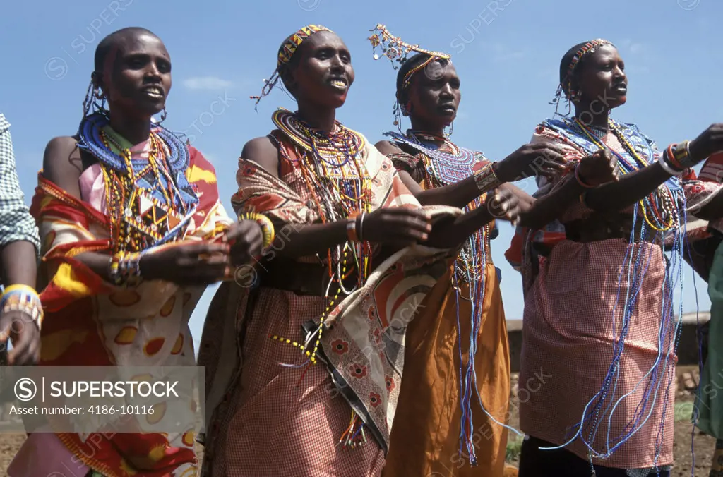 Kenya Masai Women Singing, Masai Mara
