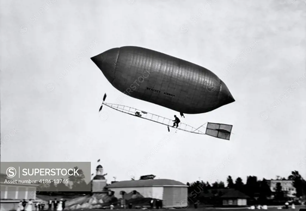 1900S 1910S Lincoln Beachey Airship Appearance Is Cross Between Hot Air Balloon And Blimp