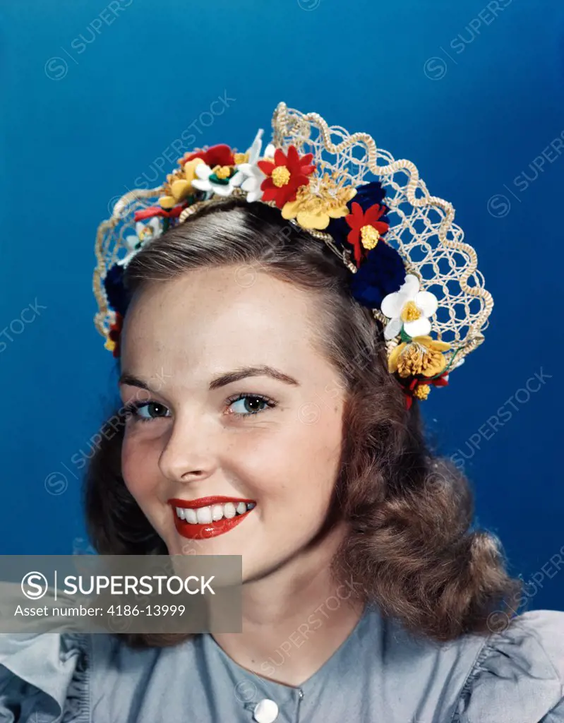 1940S 1950S Portrait Smiling Teen Girl Wearing Lace Hat With Fabric Flowers