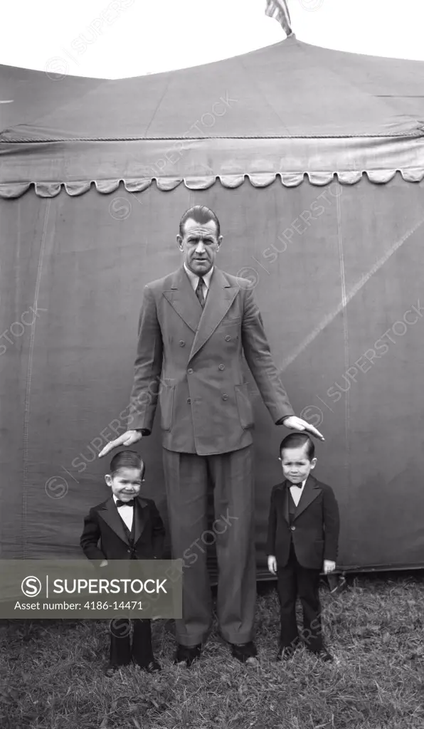 1930S 1939 Extremes Danbury Fair Brothers Jack And Bill Two Smallest Men In World Standing Next To Tall Man
