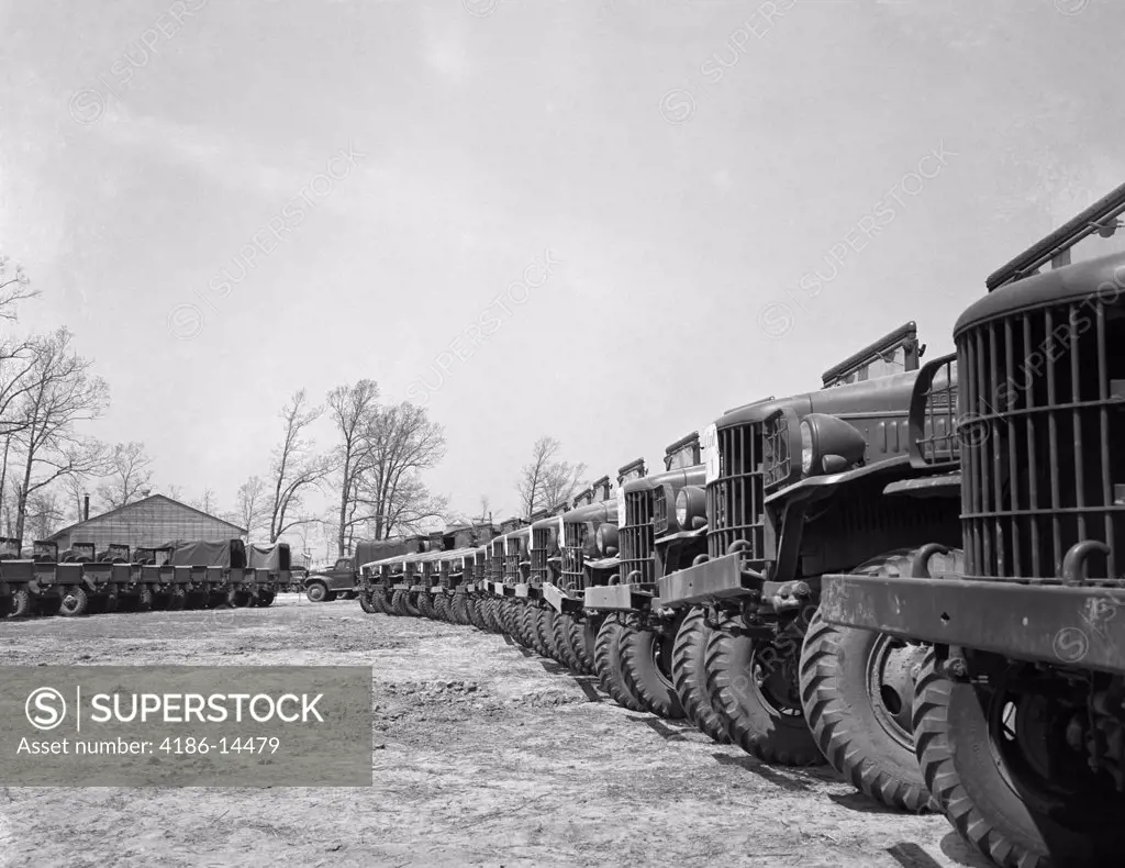 1940S April 19 1941 Alignment Row Rows Dodge Army Trucks Fort Dix Nj