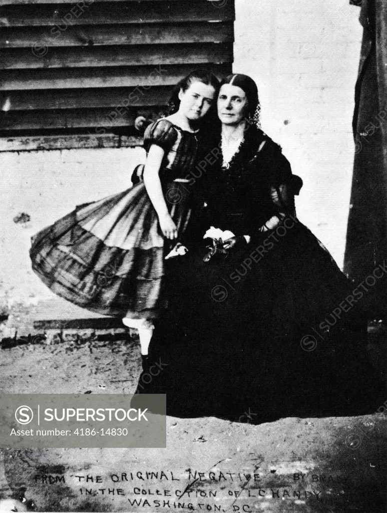 1800S 1860S Rose O'Neal Greehow Center Of Confederate Spy Ring In Washington Dc Posed With Her Daughter Little Rose In Old Capitol Prison Dc 1862