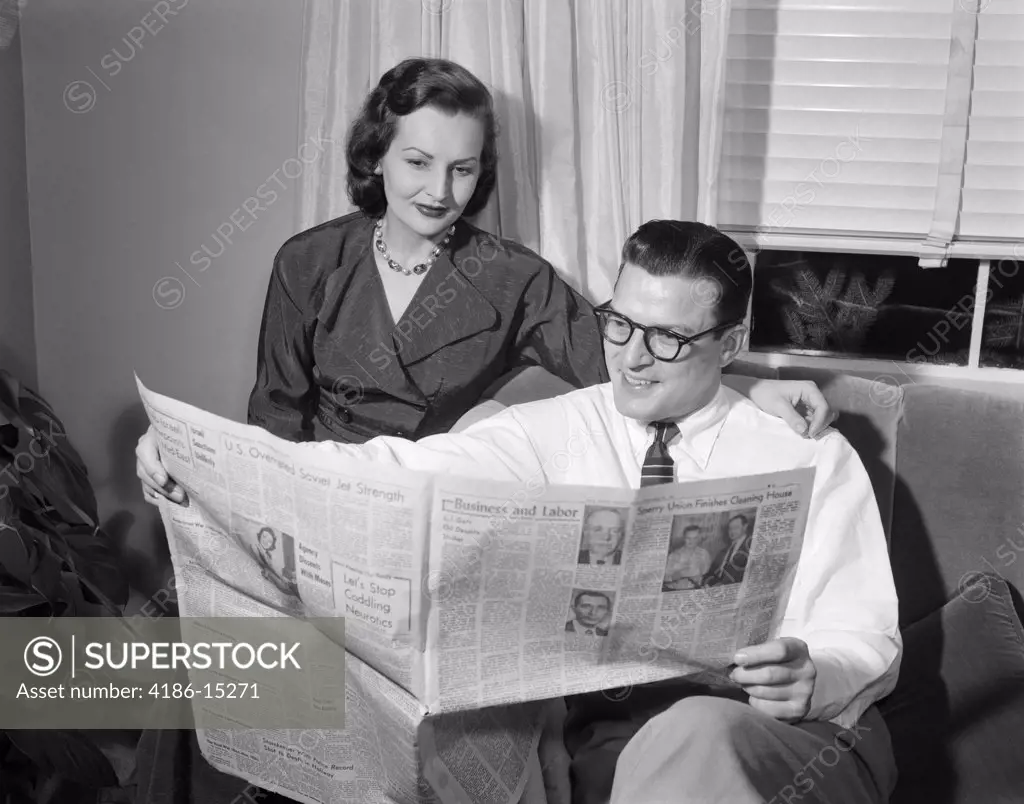 1950S Couple Man Woman Reading Newspaper