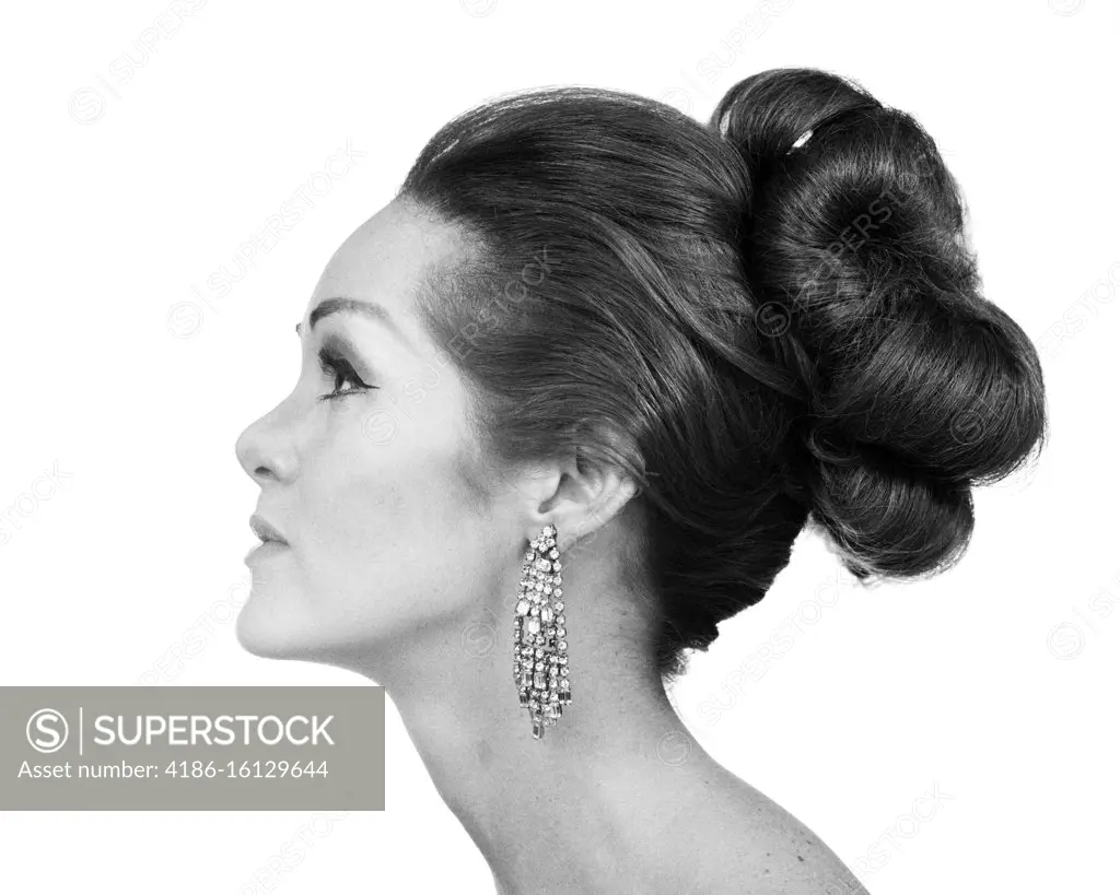 1960s GLAMOROUS BRUNETTE WOMAN PROFILE DIAMOND RHINESTONE EARRINGS BIG HAIR HAIRSTYLE CURLS UPDO 