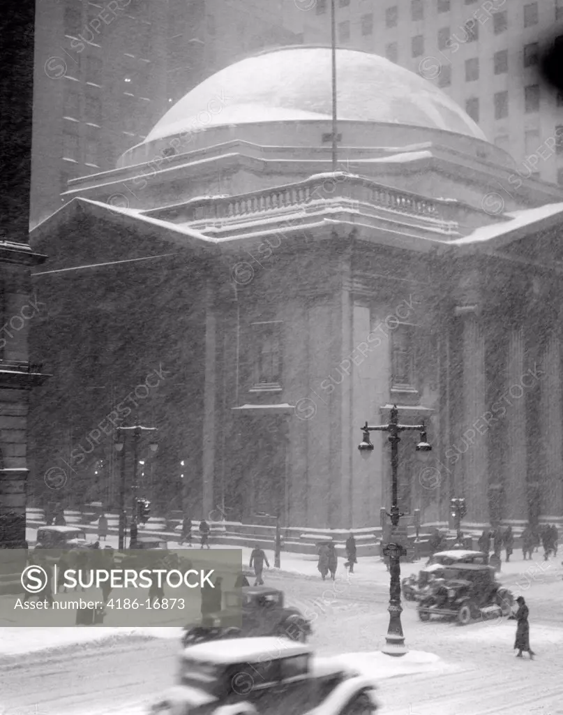 1930S Girard Bank Building Philadelphia Pa Pedestrians Street Lamps Cars In Snow Storm