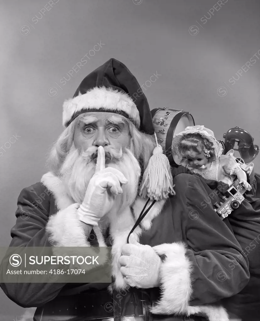 1950S Santa Claus With A Bag Of Toys