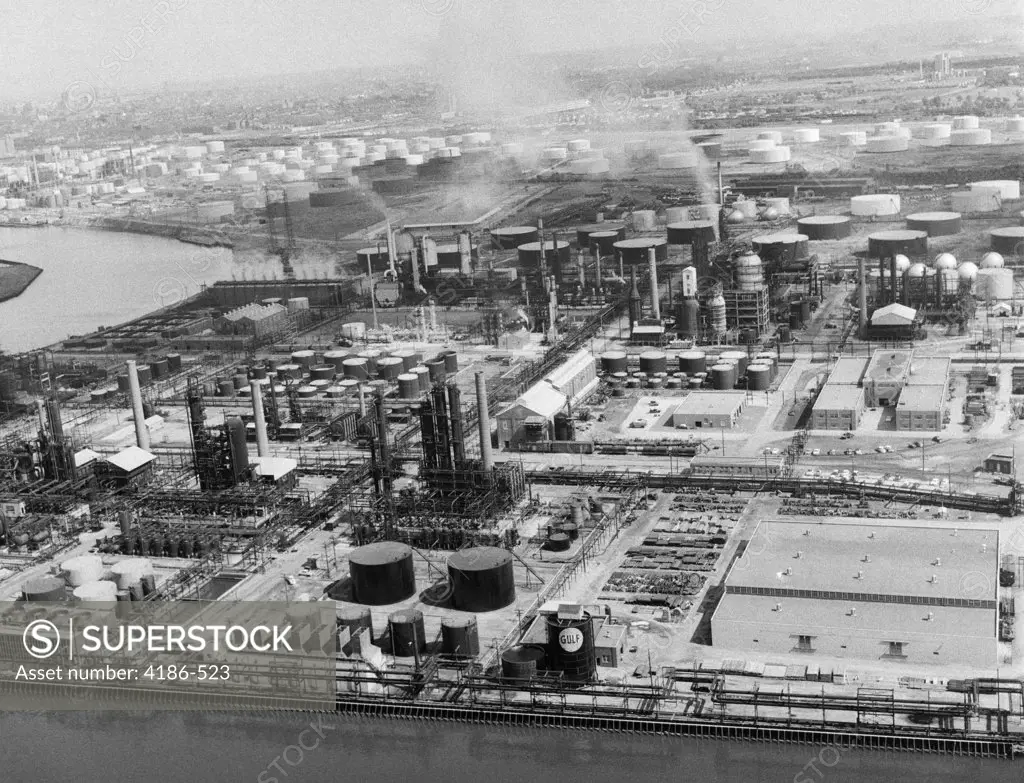 1950S Aerial Of Industrial Site On Delaware River South Of Philadelphia Pennsylvania Usa