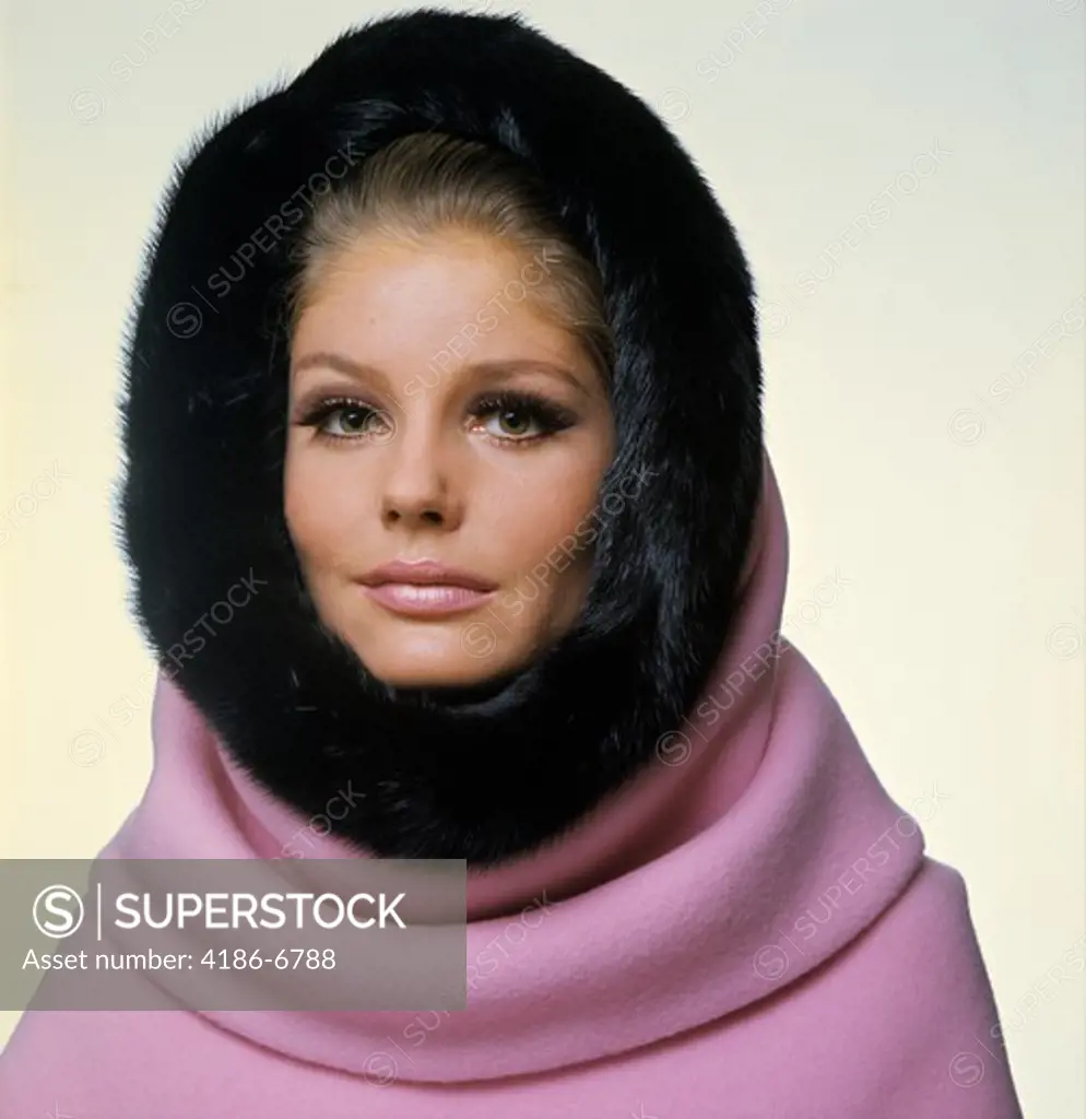 1960S Woman In High Fashion Cowl Hood Black Fur Trim Around Face Garment