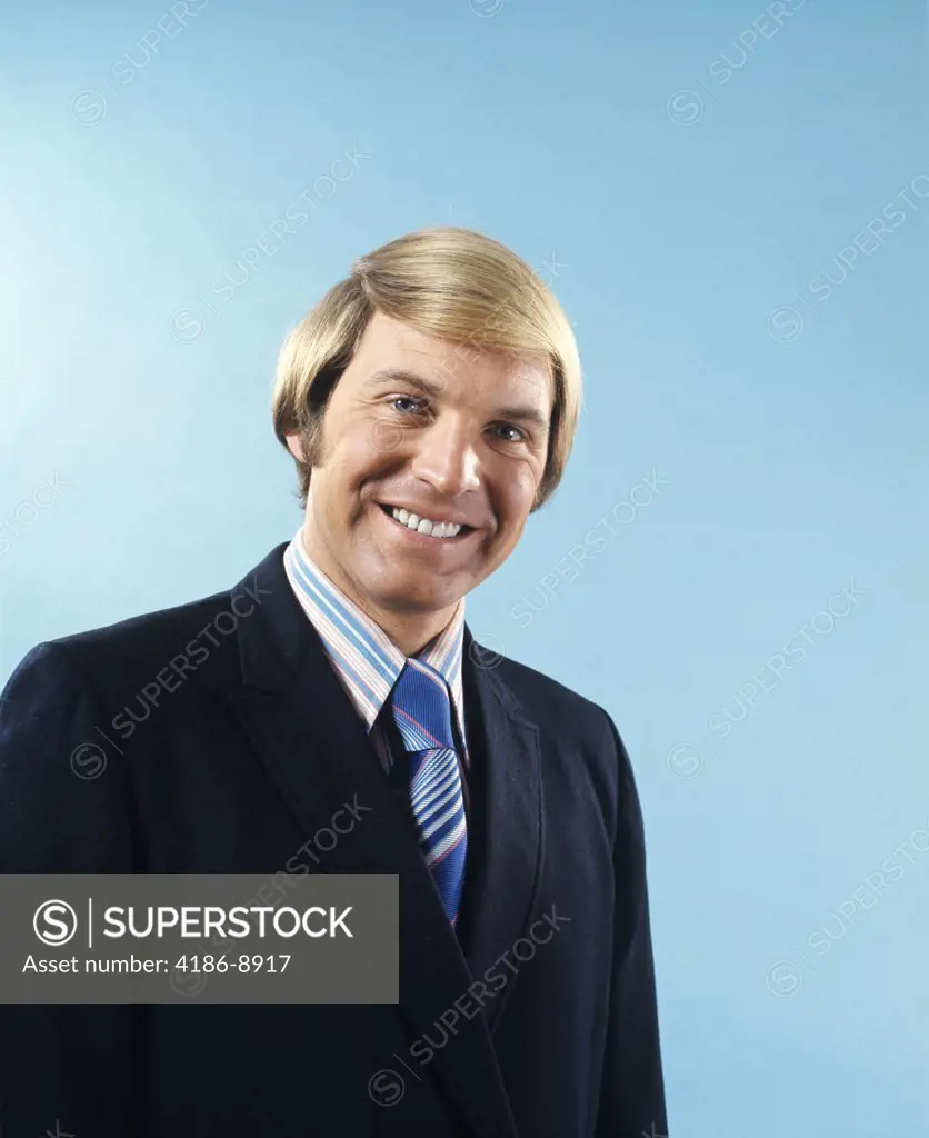 1970S Portrait Smiling Businessman In Suit And Tie With Blond Hair In Comb Over Style