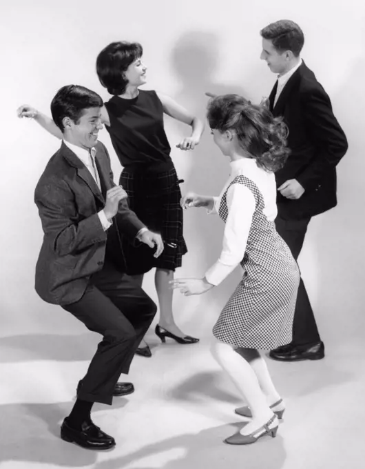 1960S Pair Of Young Teenage Couples Dancing The Twist