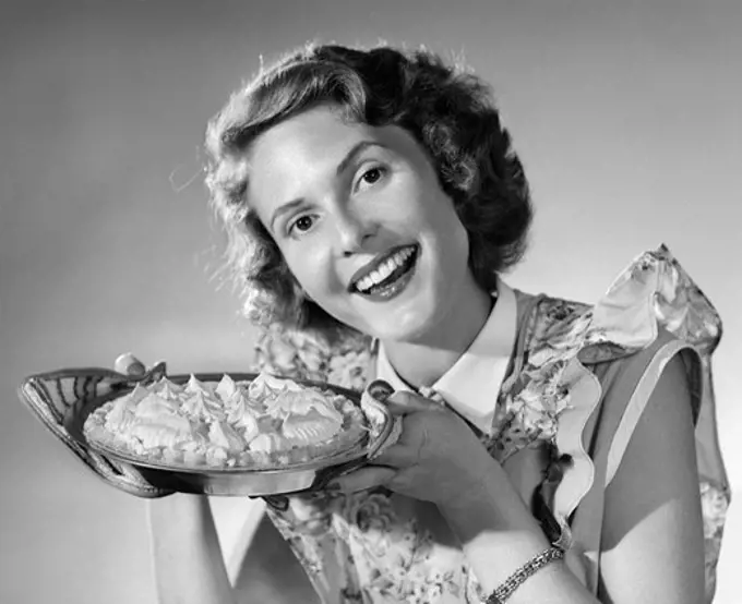 1950S Smiling Woman Presenting Holding Freshly Baked Pie