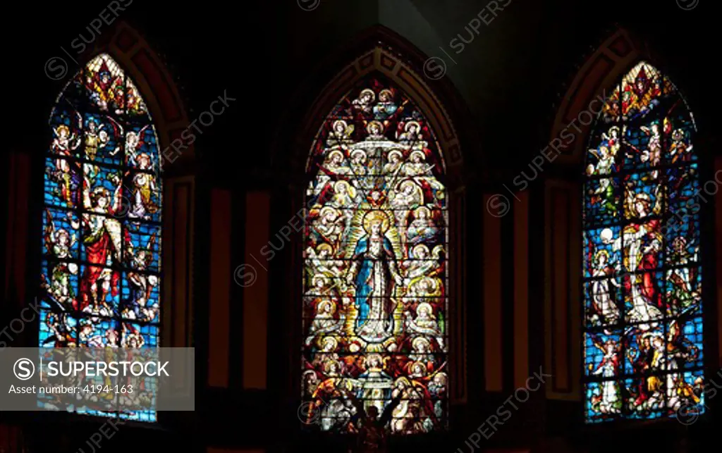 USA, New York State, New York City, St. Paul's Church, stained glass windows