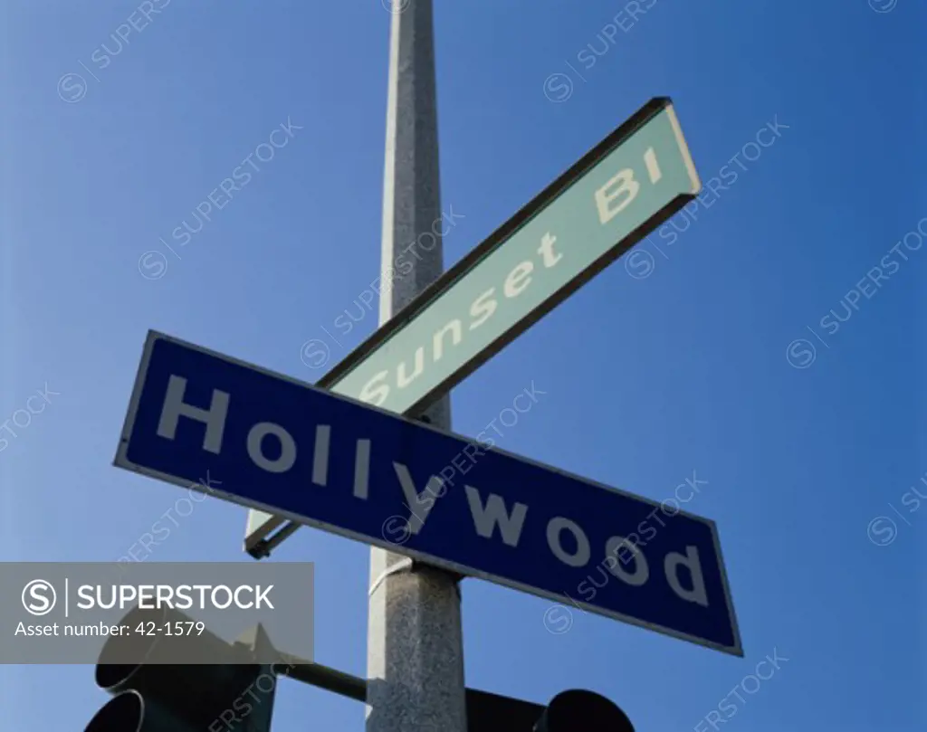Low angle view of a street sign, Los Angeles, California, USA