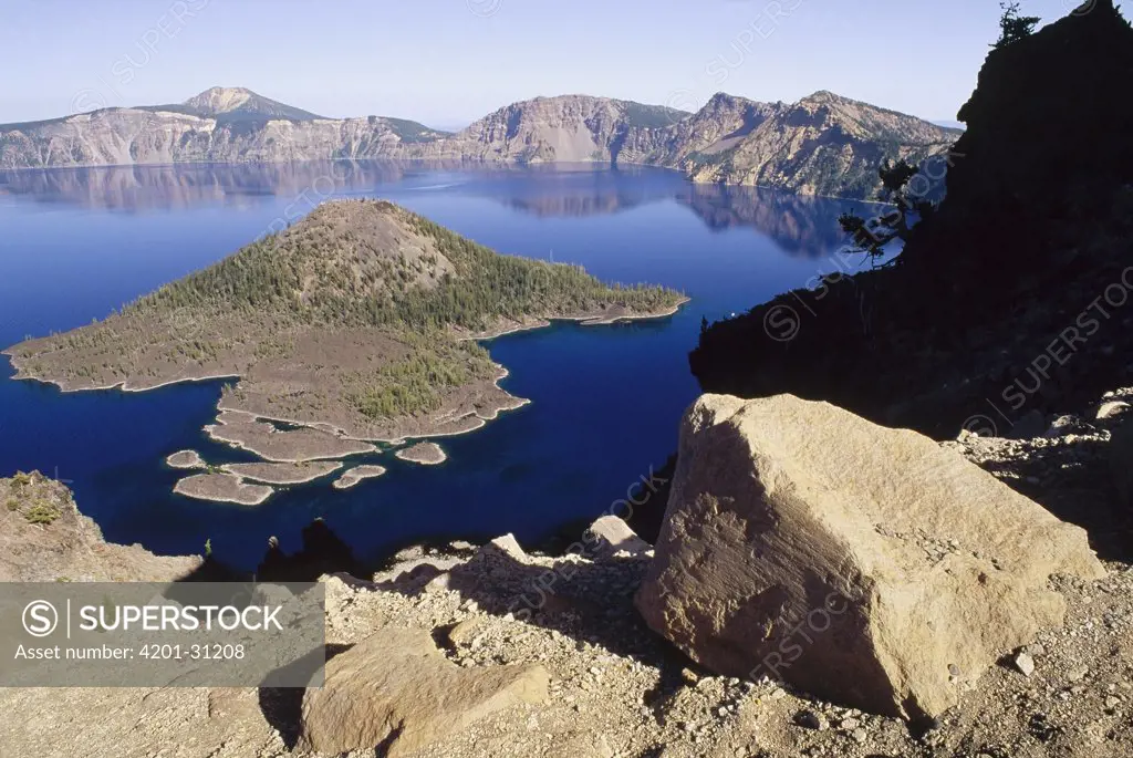 Wizard Island, cone of destroyed Mt Mazama and remains of lava flow in Crater Lake National Park, Oregon