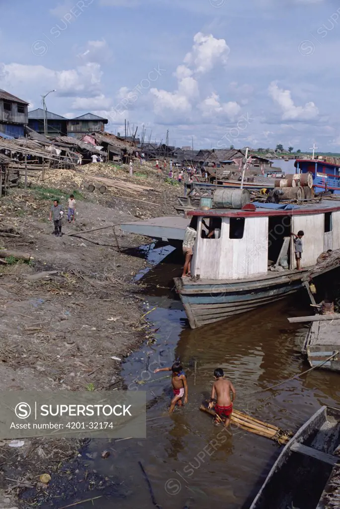River ghetto, Amazon River, Iquitos, Peru