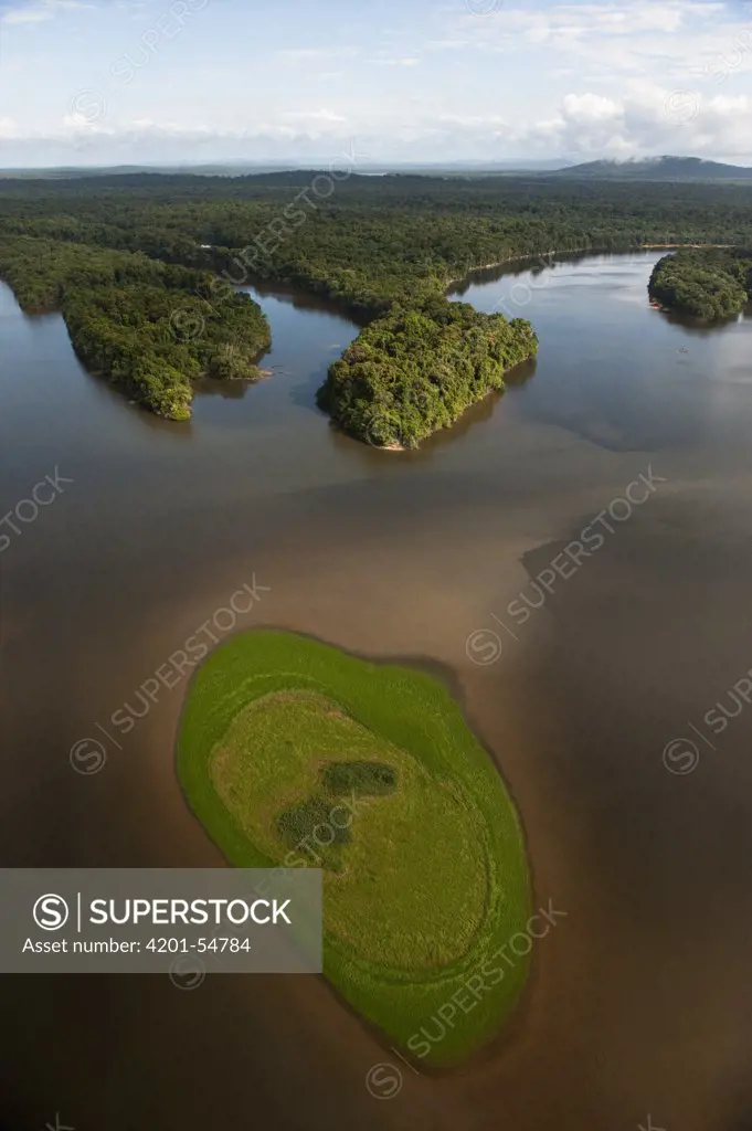 Island forming in Essequibo River, Iwokrama Rainforest Reserve, Guyana