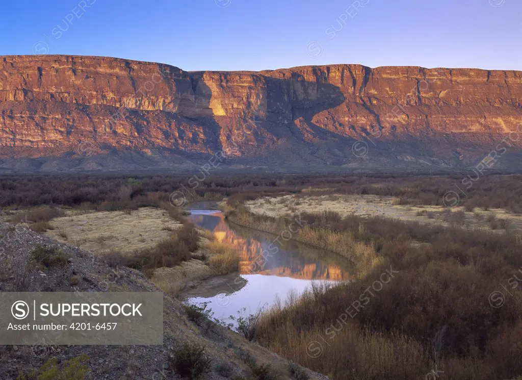 Rio Grande and limestone cliffs of the Sierra Ponce, also known as Mesa de Anguilla, Big Bend National Park, Texas