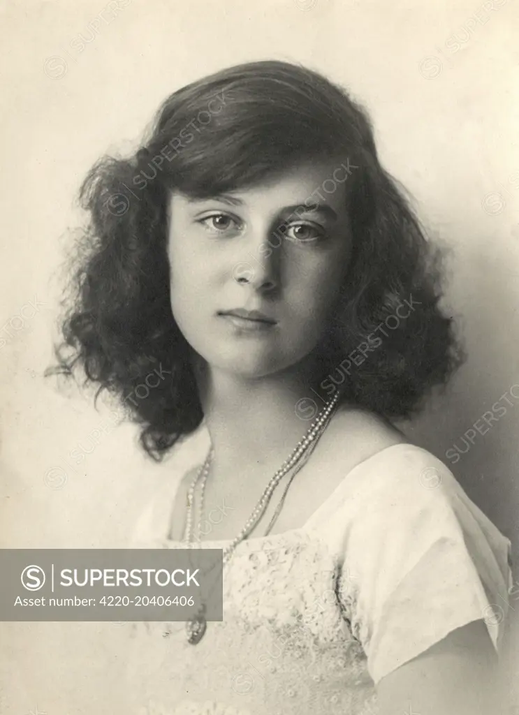Early portrait of Princess Marina of Greece, later Duchess of Kent (1906-1968), daughter of Princess Helen of Russia and Prince Nicholas of Greece, and wife of Prince George, Duke of Kent.  Princess Marina is the mother of the current Duke of Kent, Princess Alexandra and Prince Michael of Kent.     Date: 1920