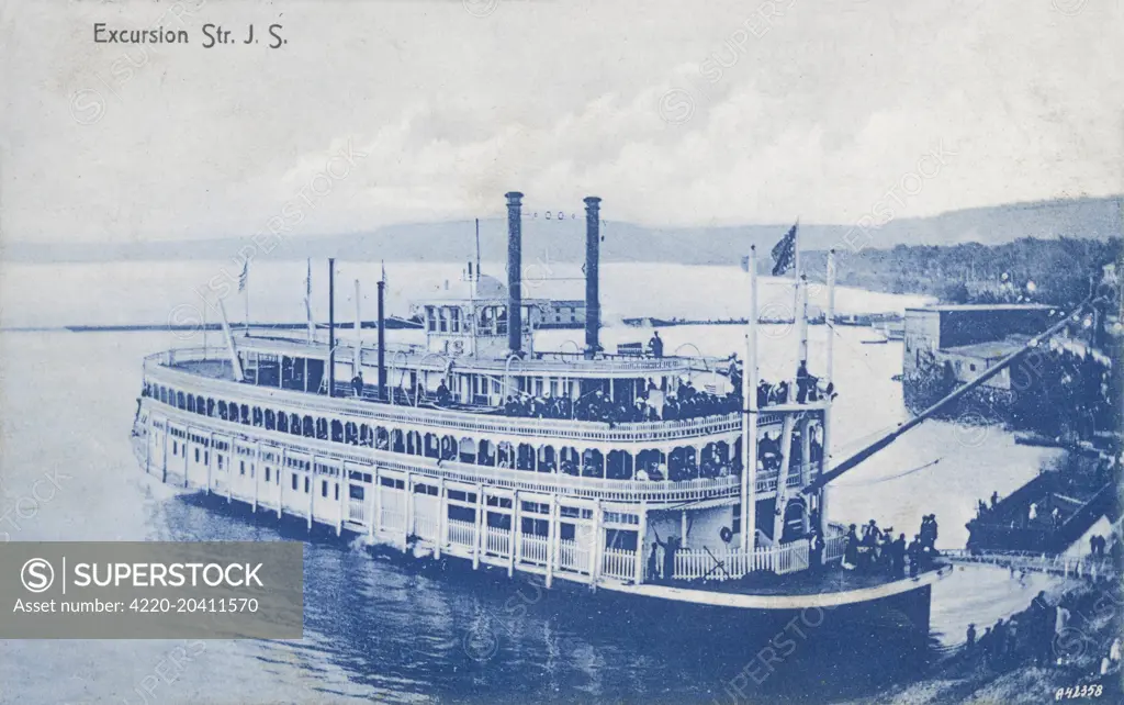 The Paddleboat JS, America     Date: 1907