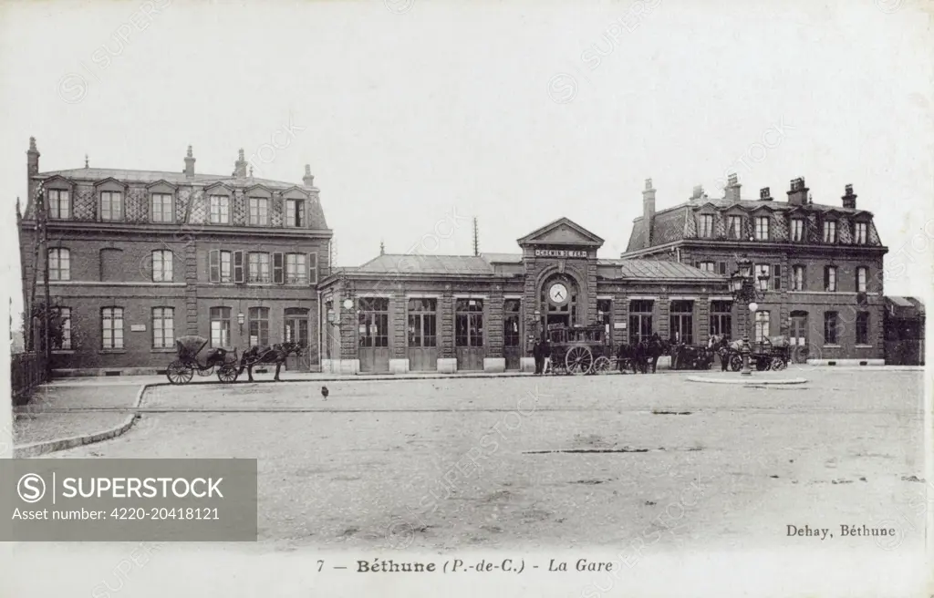 Railway Station at Bethune, France     Date: circa 1910s