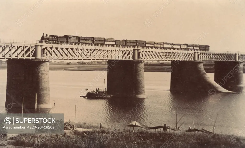 River Yamuna - Railway Bridge near Agra, India     Date: circa 1920