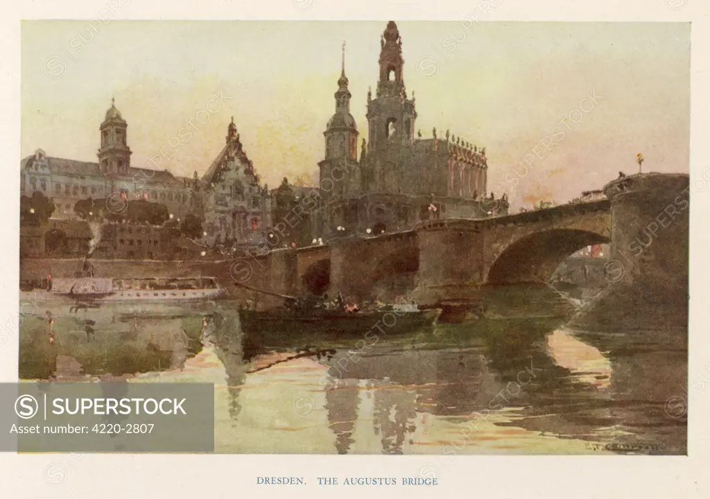 Dresden:Augustus Bridge with the Roman CatholicHofkirche on the rightDate: 1912
