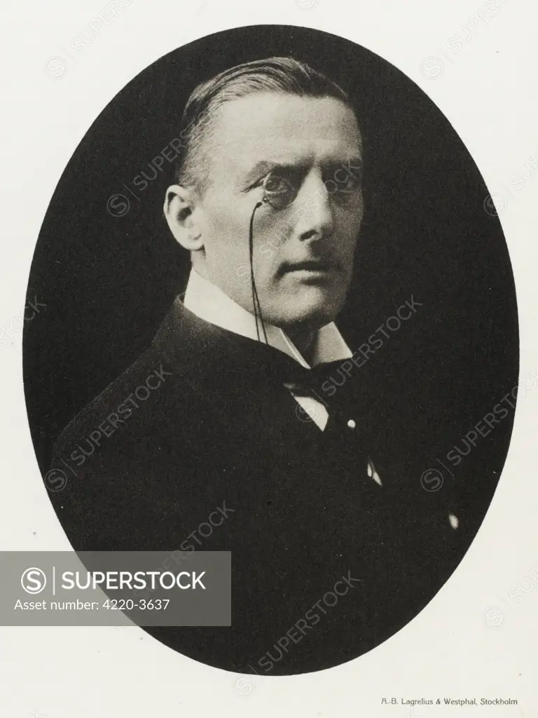 SIR AUSTEN CHAMBERLAIN  British Conservative MP        Date: 1863 - 1937