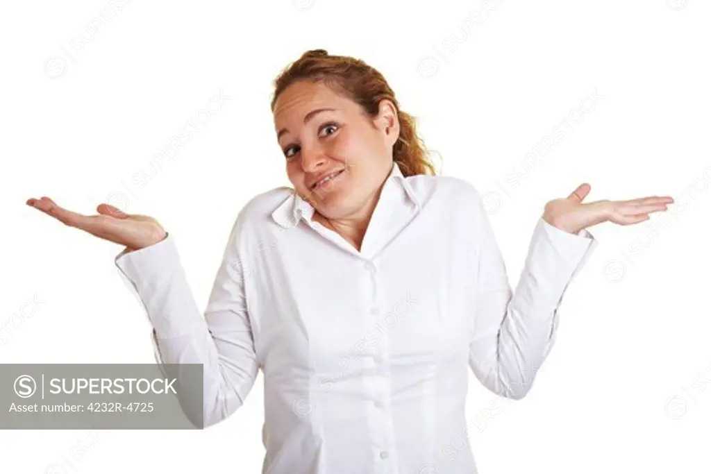 Young clueless woman shrugging with her shoulders