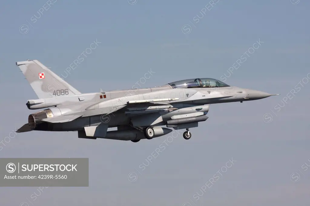 A Polish F-16D Block 52 taking off from Lechfeld Airbase, Germany, during exercise ELITE.