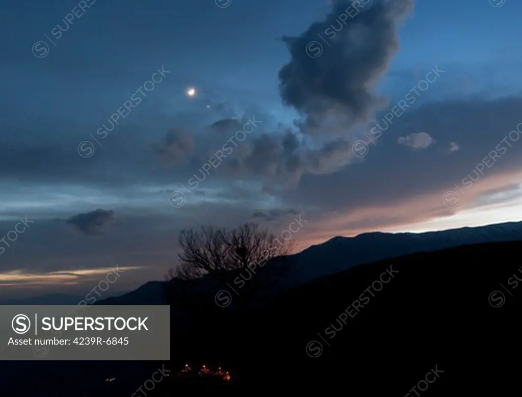 Moon and Venus conjunction above the village of Gazorkhan, Alamut region of Iran.