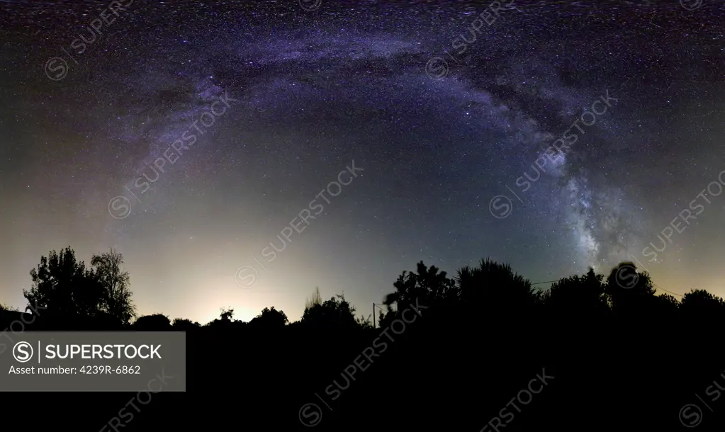 View of the Milky Way taken in Elvas, Alentejo. In this mosaic of 104 images we could find the arm of our galaxy the Milky Way, as well as many constellations like Cygnus, Cassiopeia, Sagittarius, Scorpius and the objects of the deep sky like Andromeda Galaxy.