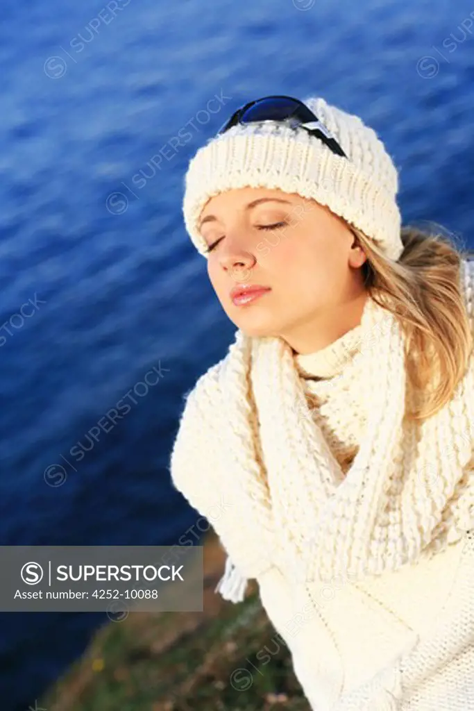 Woman sun winter