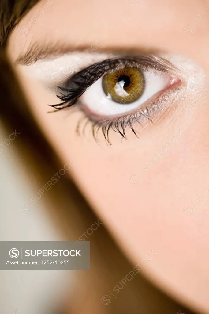 Woman maked up eye