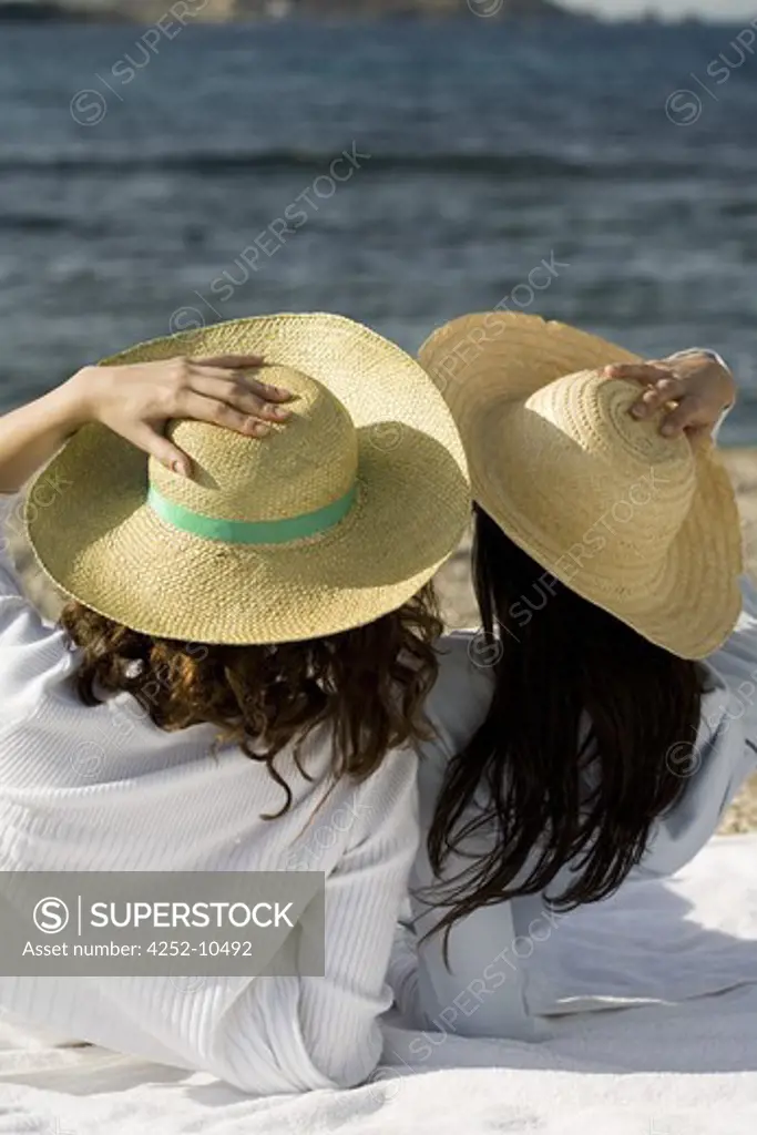 Women beach hats