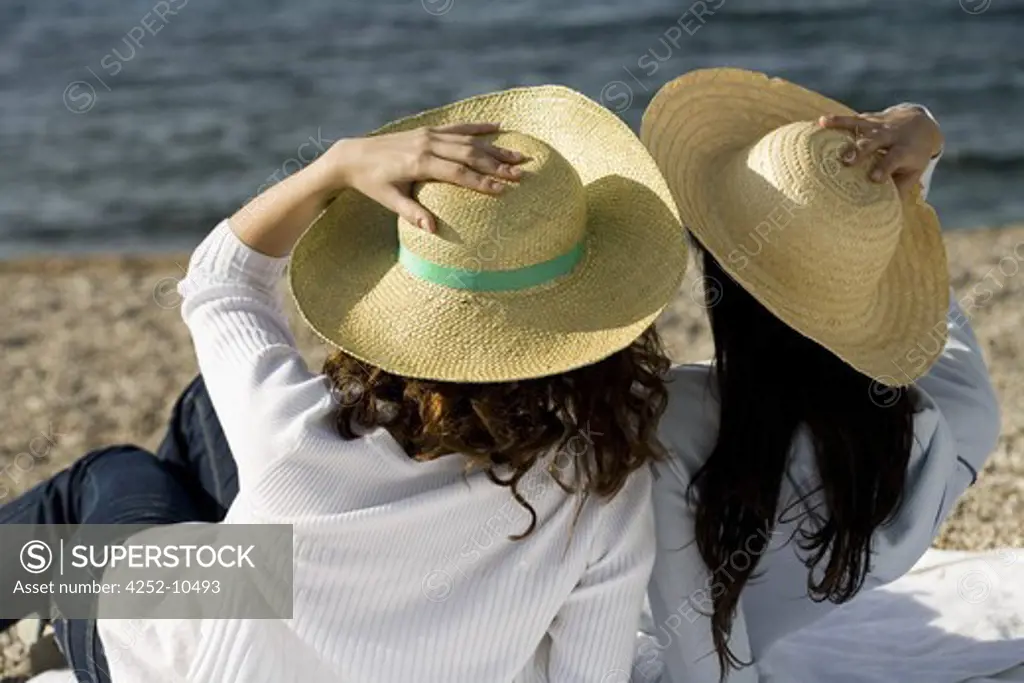 Women beach hats