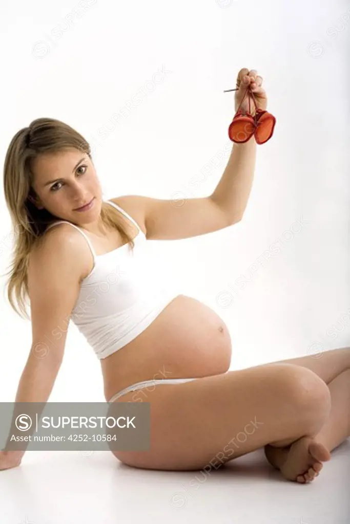 Pregnant woman wait